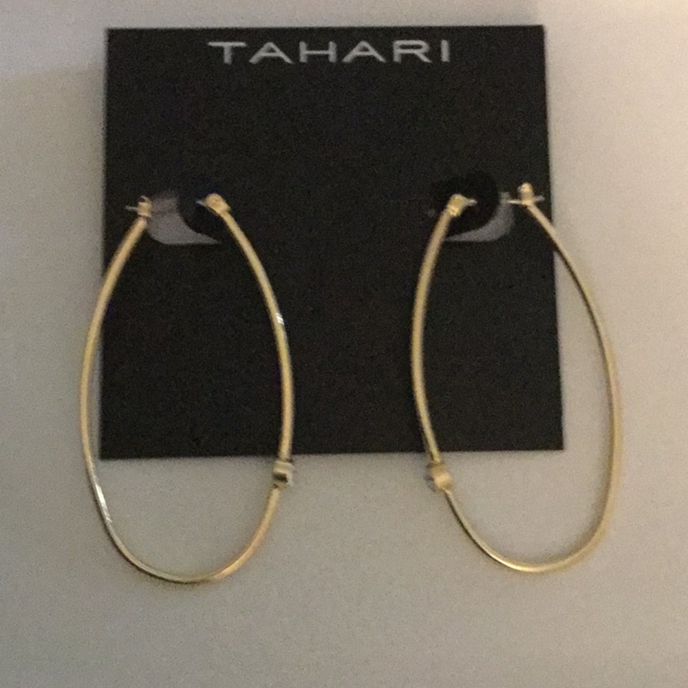 Tahari earrings